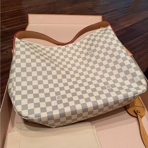 Louis Vuitton damier Shoulder Bag